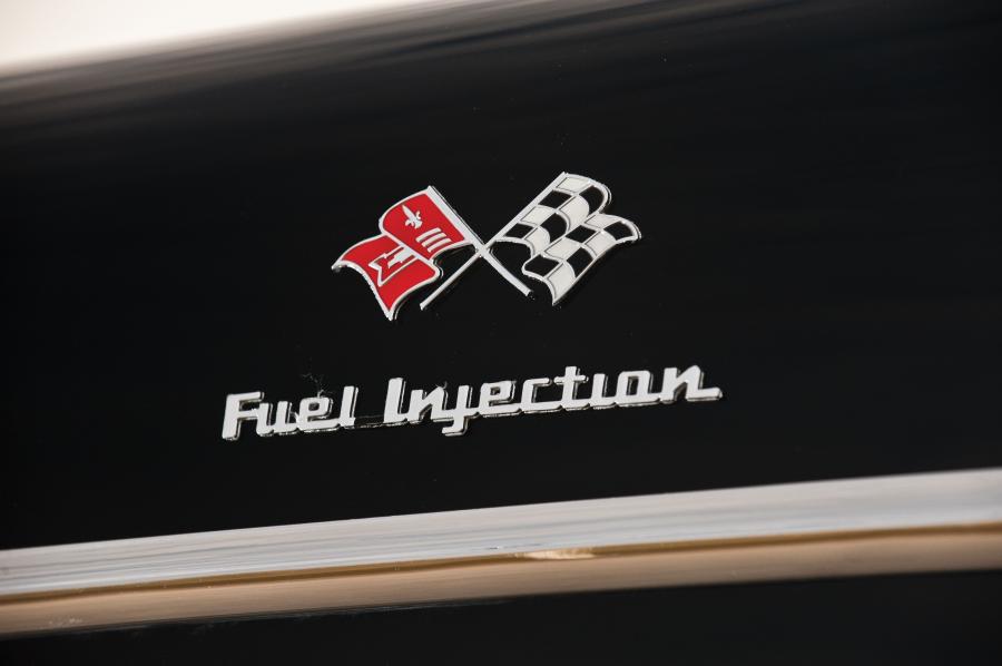  Chevrolet Bel Air Fuel Injected Convertible 1957 года  (фото 35 из 52)